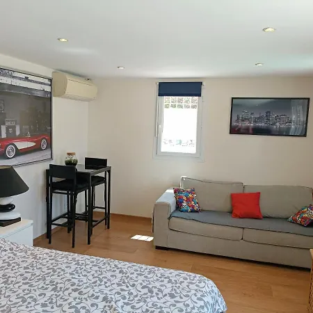 Chez Aurore Et Adri 3* أوليوليه